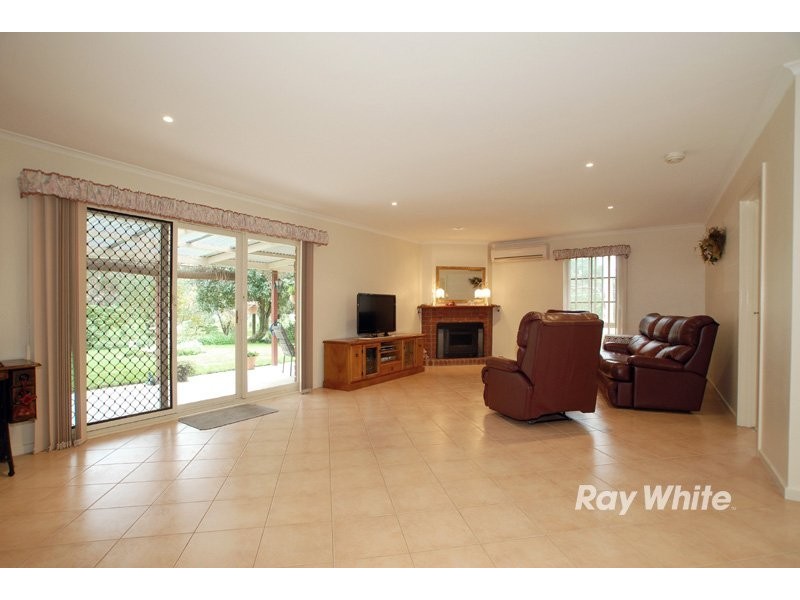 75 Finsbury Road, Devon Meadows VIC 3977