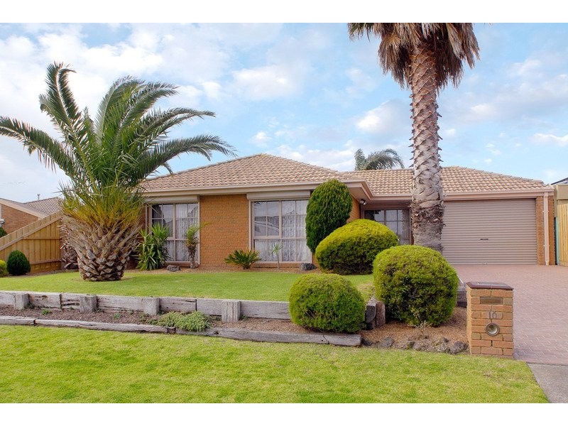 10 Fosters Court, Cranbourne VIC 3977