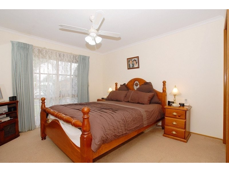 10 Fosters Court, Cranbourne VIC 3977