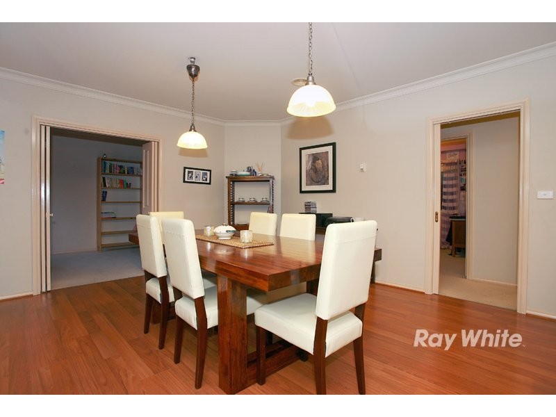 15 Littlecroft Avenue, Narre Warren South VIC 3805