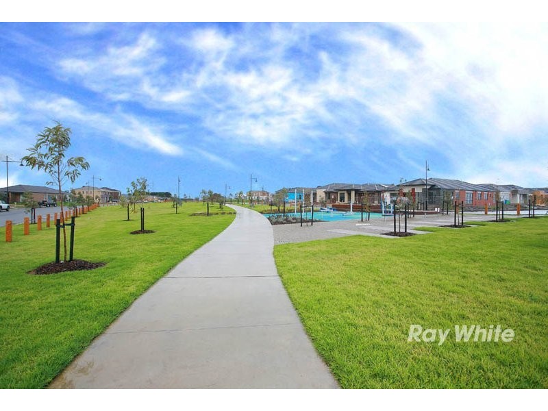 Lot 1325 Fieldstone Crescent, Cranbourne North VIC 3977