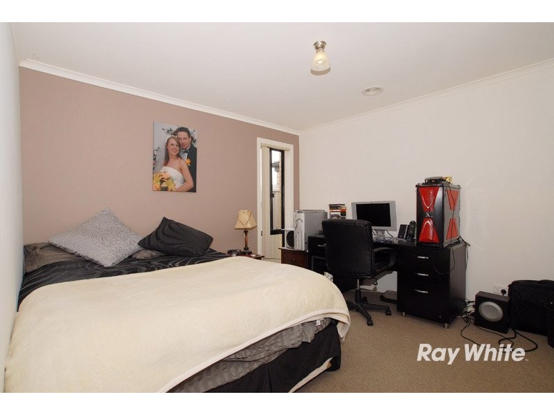 36a Greenaway Terrace, Cranbourne East VIC 3977