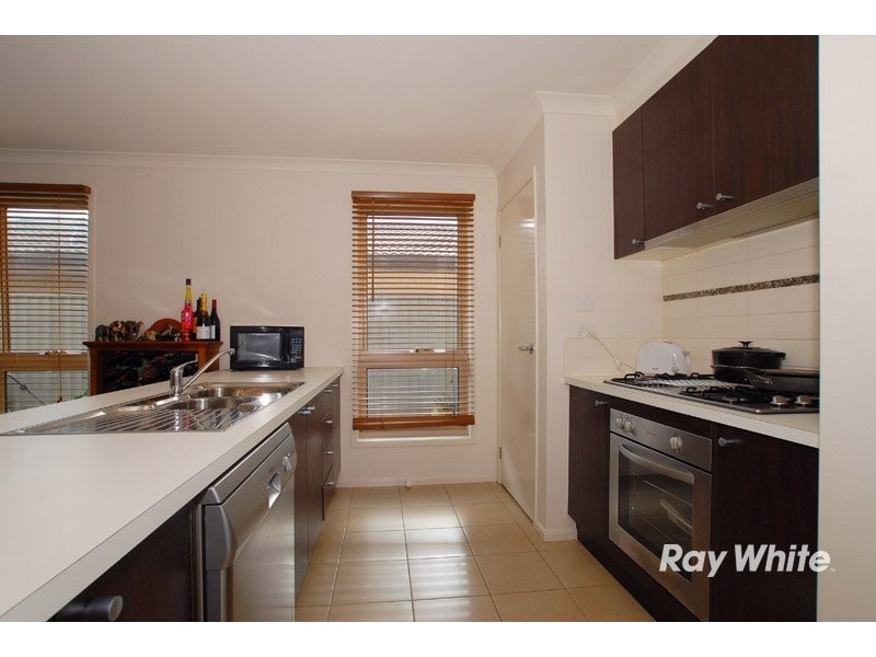 49 Tyndall Street, Cranbourne VIC 3977