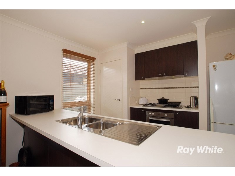 49 Tyndall Street, Cranbourne VIC 3977