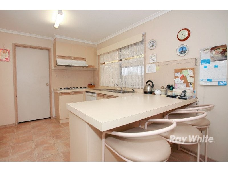 25 Denham Crescent, Cranbourne VIC 3977