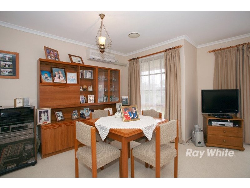 25 Denham Crescent, Cranbourne VIC 3977