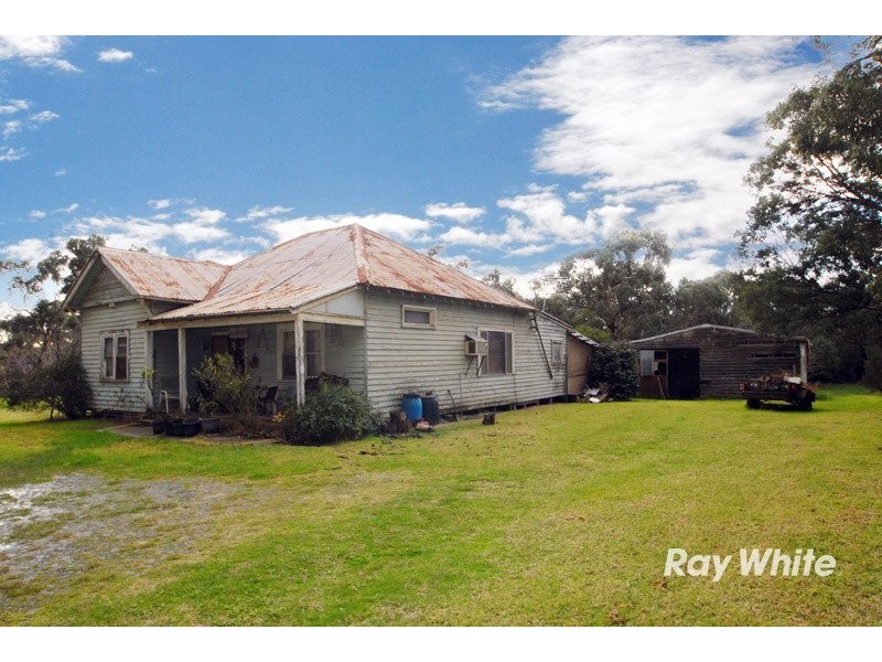 155 Browns Road, Cranbourne South VIC 3977