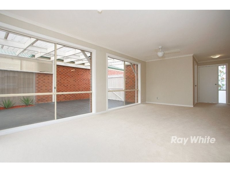 31 Bates Street, Cranbourne VIC 3977
