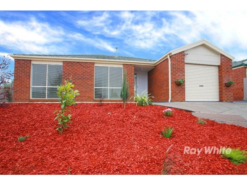 31 Bates Street, Cranbourne VIC 3977
