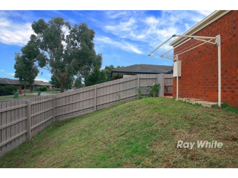 31 Bates Street, Cranbourne VIC 3977