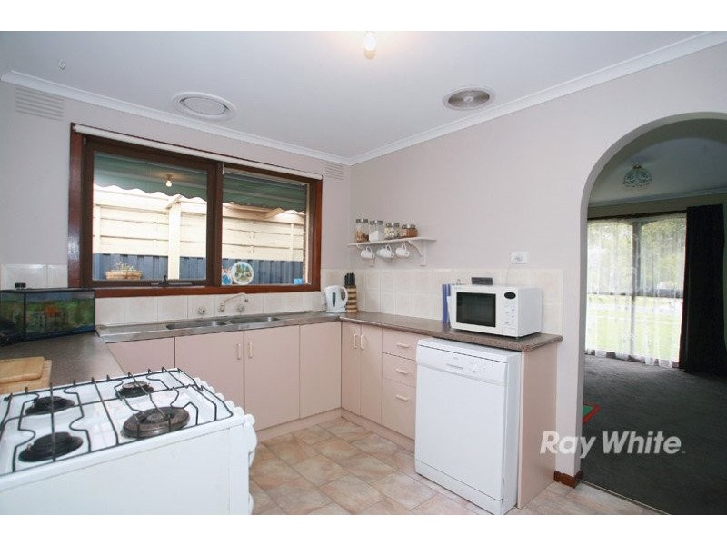 3 Geoffrey Court, Cranbourne VIC 3977