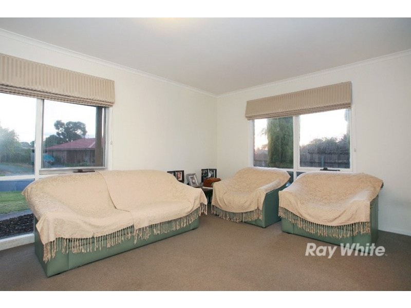 96 Toirram Crescent, Cranbourne VIC 3977