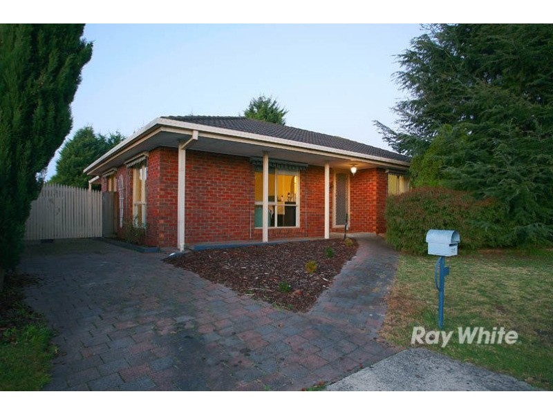 96 Toirram Crescent, Cranbourne VIC 3977
