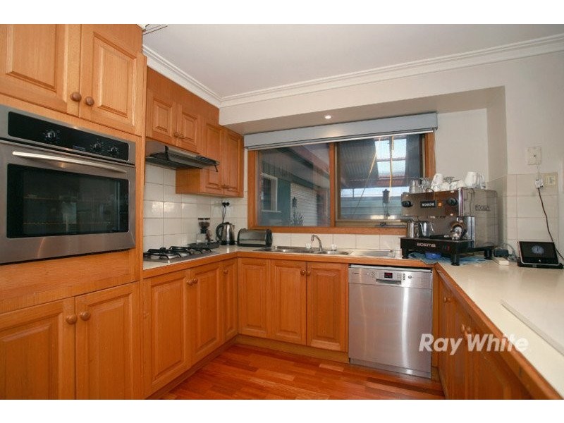 9 Franks Way, Cranbourne North VIC 3977