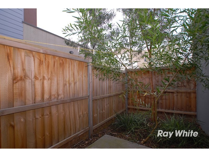 25/25 Lats Avenue, Carrum Downs VIC 3201