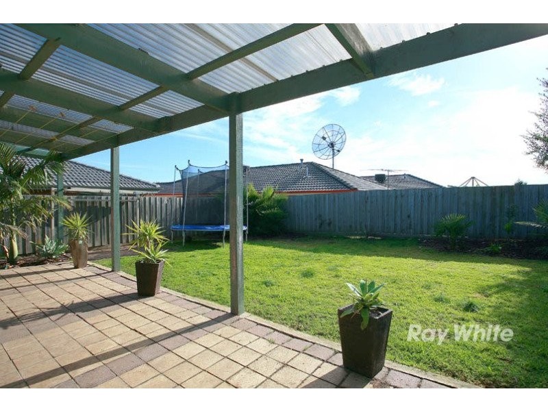 3 Sharyn Street, Cranbourne VIC 3977