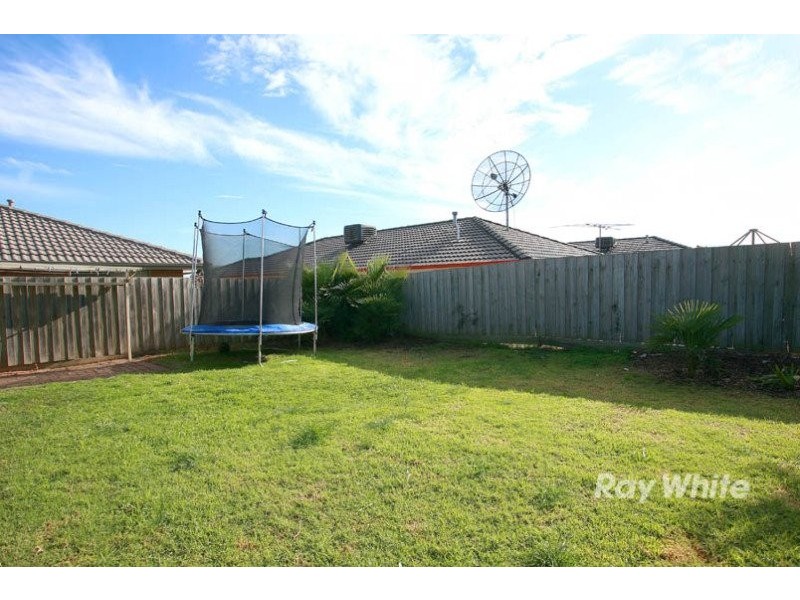 3 Sharyn Street, Cranbourne VIC 3977