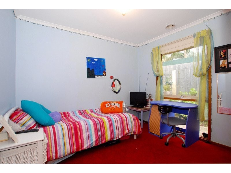 63 Lesdon Avenue, Cranbourne VIC 3977