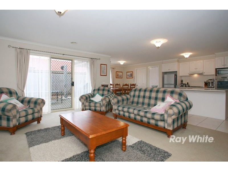 9 Silverstone Drive, Cranbourne VIC 3977