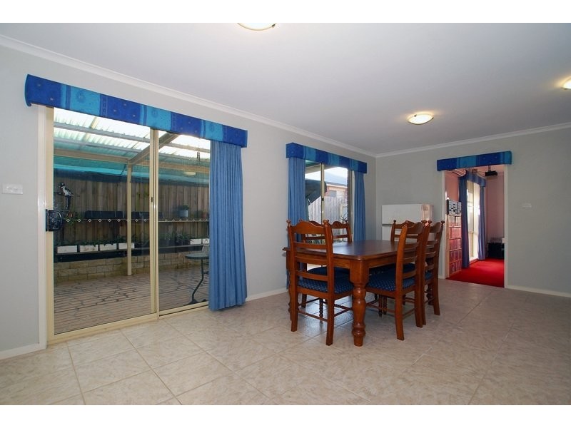 15 Petrel Close, Blind Bight VIC 3980