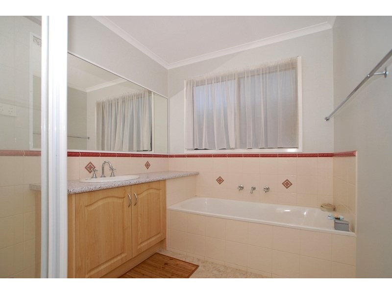 15 Petrel Close, Blind Bight VIC 3980