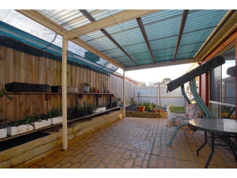 15 Petrel Close, Blind Bight VIC 3980