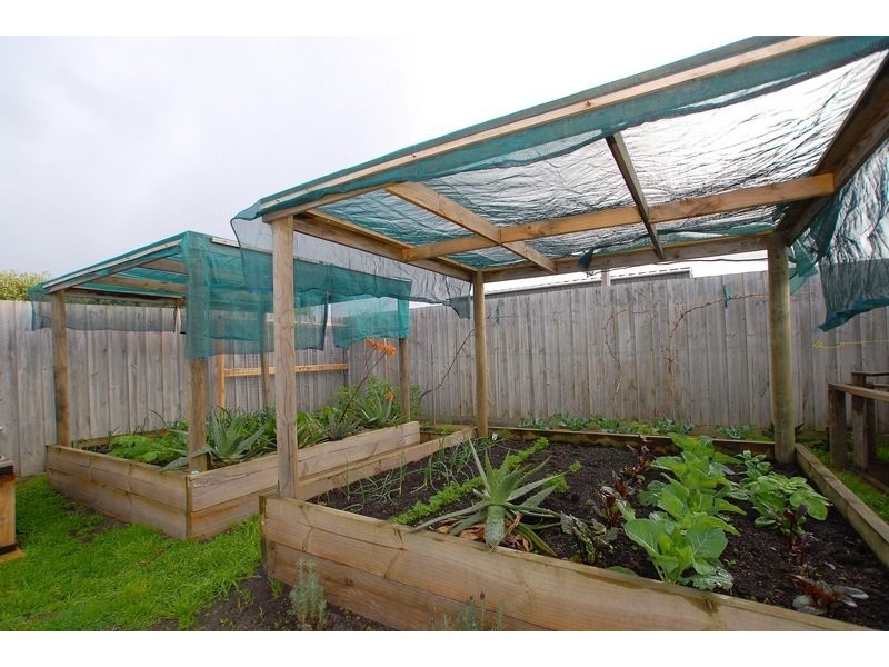 15 Petrel Close, Blind Bight VIC 3980