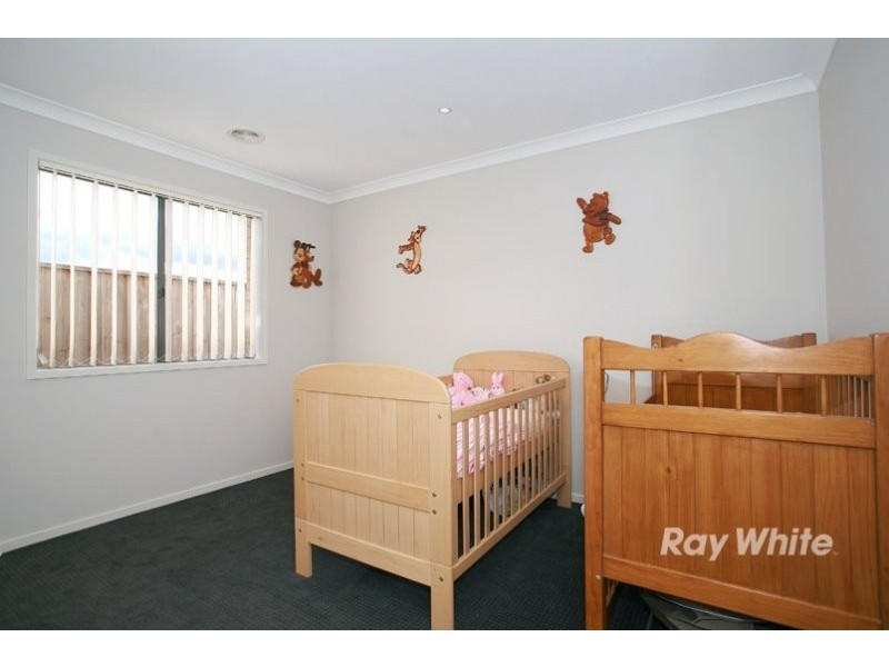 20 Forest Oak Court, Cranbourne VIC 3977