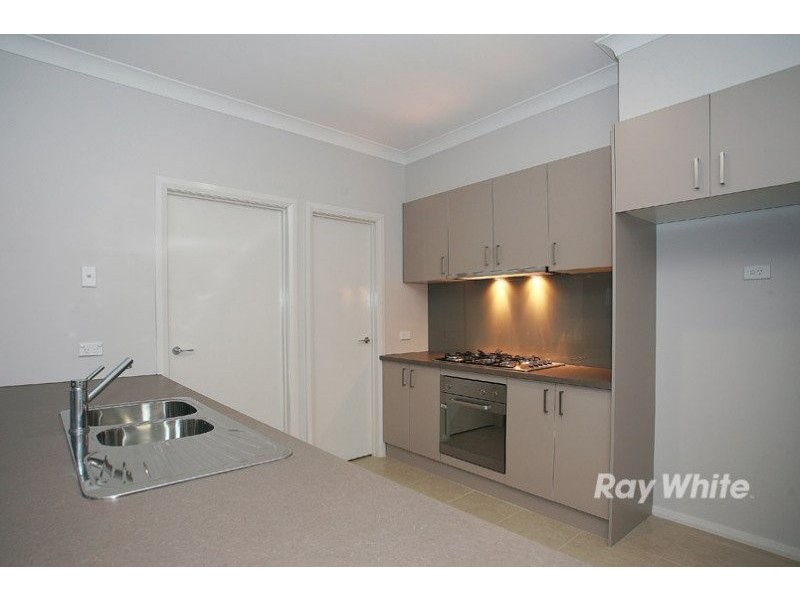 138 Alisma Blvd, Cranbourne North VIC 3977