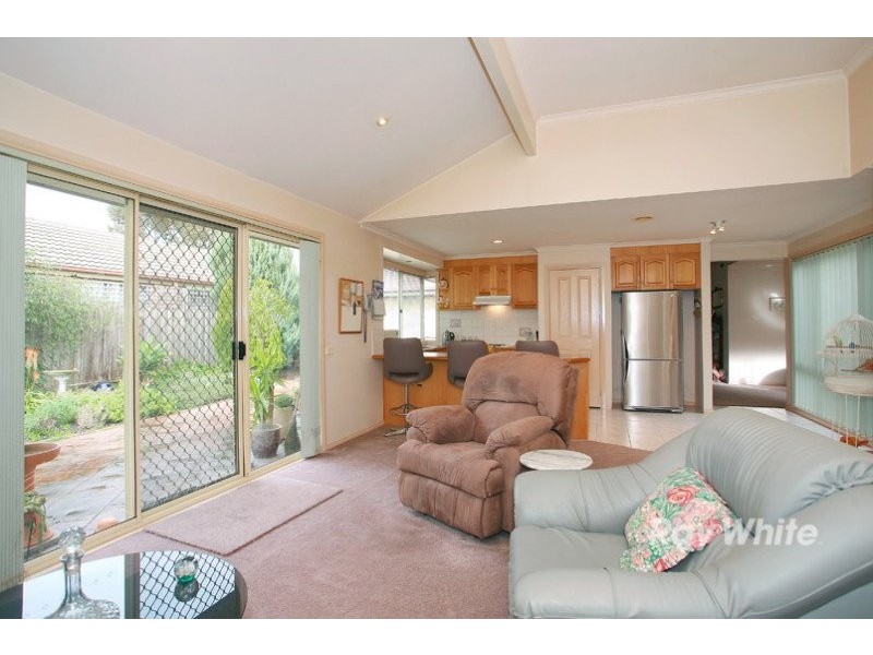 46 Frances Crescent, Cranbourne VIC 3977