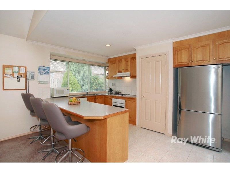 46 Frances Crescent, Cranbourne VIC 3977