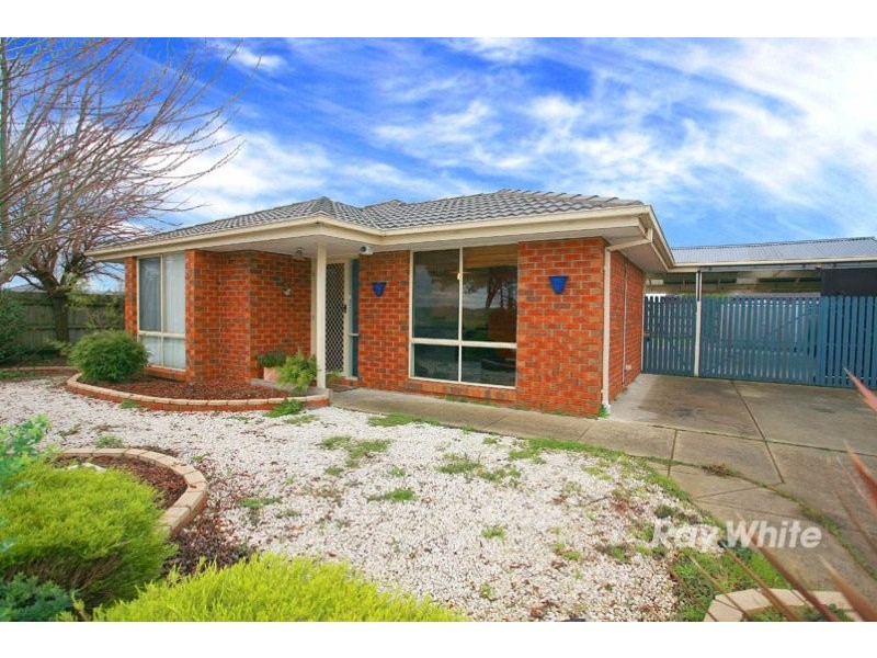 45 Fairhaven Boulevard, Cranbourne VIC 3977