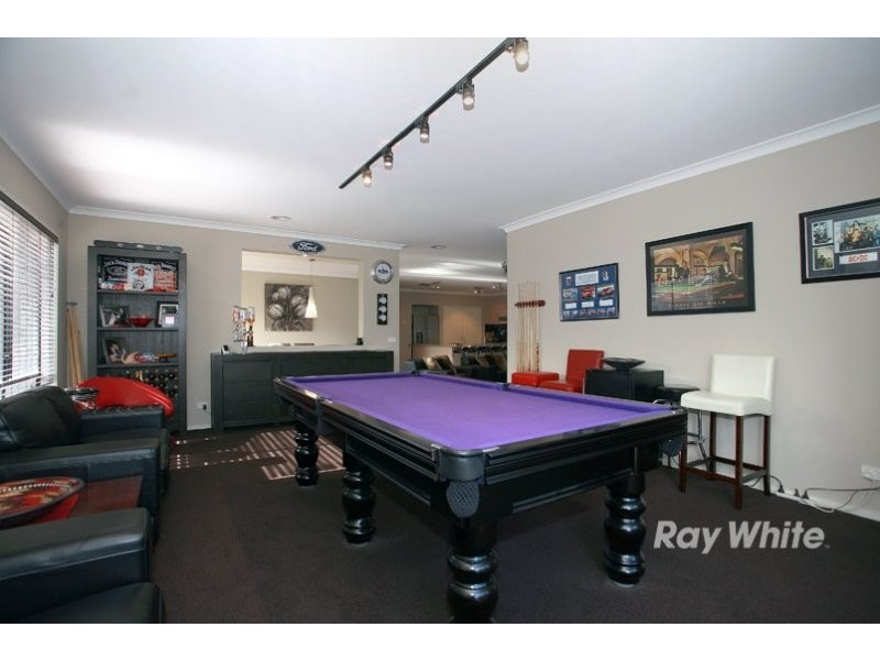 5 Carmody Court, Cranbourne VIC 3977