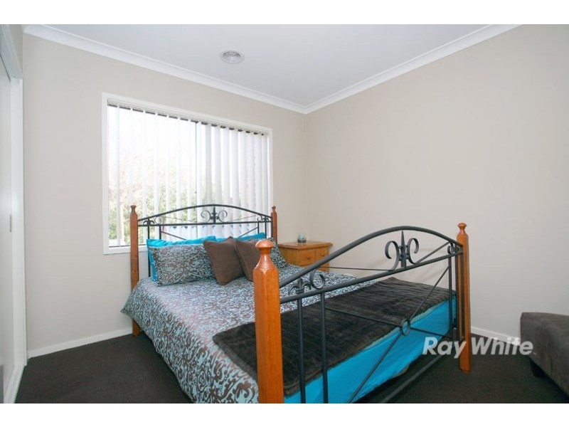 5 Carmody Court, Cranbourne VIC 3977