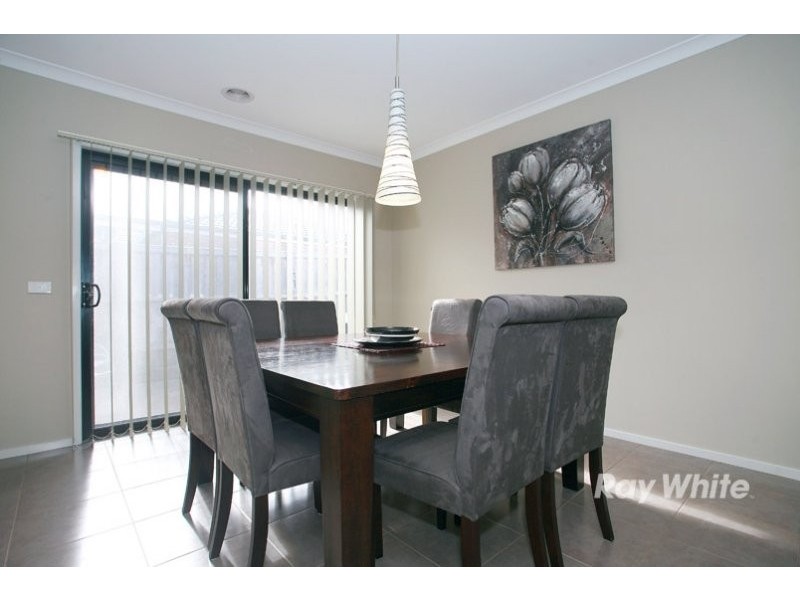 5 Carmody Court, Cranbourne VIC 3977