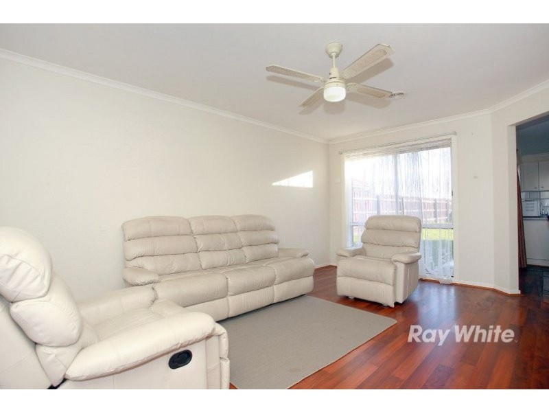 4 Nyah Place, Cranbourne VIC 3977