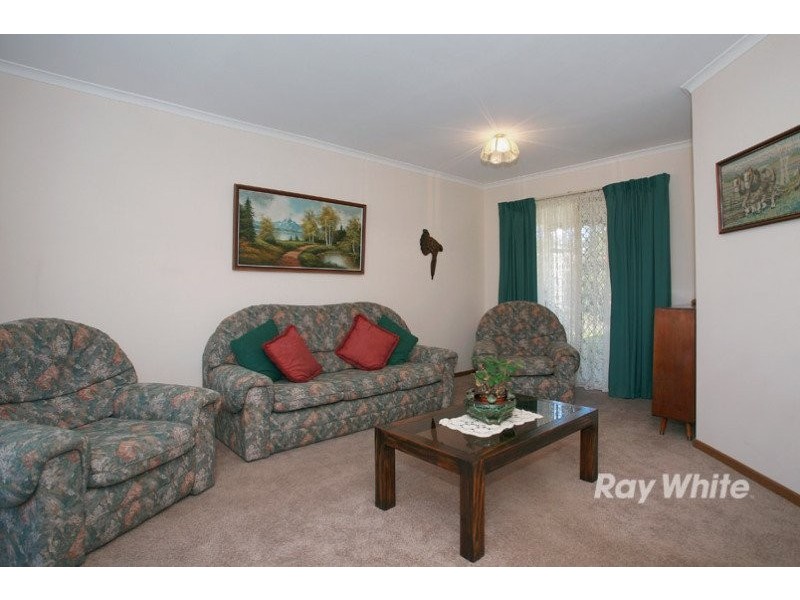 14 Reginald Court, Cranbourne VIC 3977