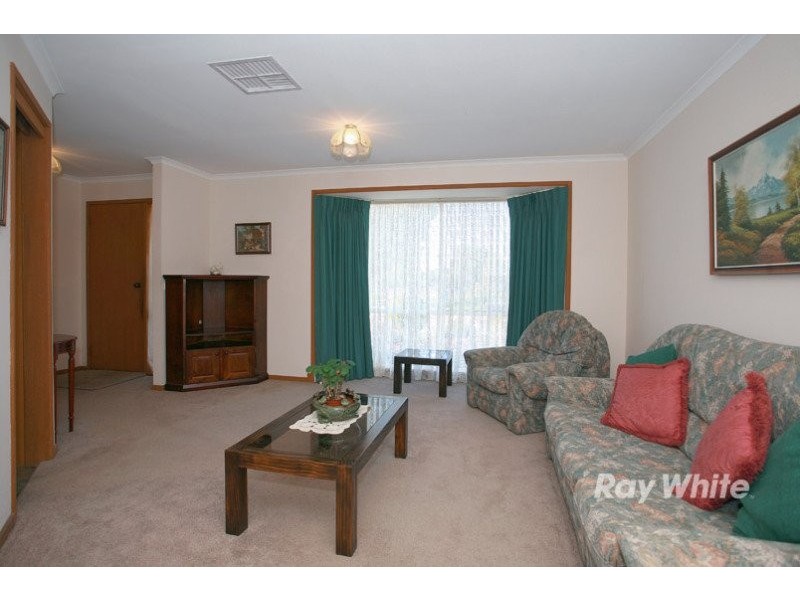 14 Reginald Court, Cranbourne VIC 3977