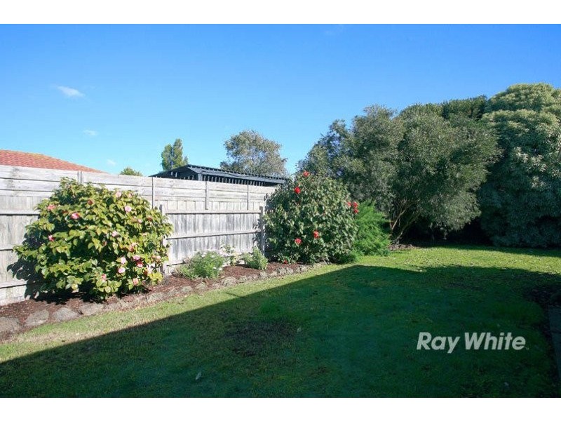 14 Reginald Court, Cranbourne VIC 3977