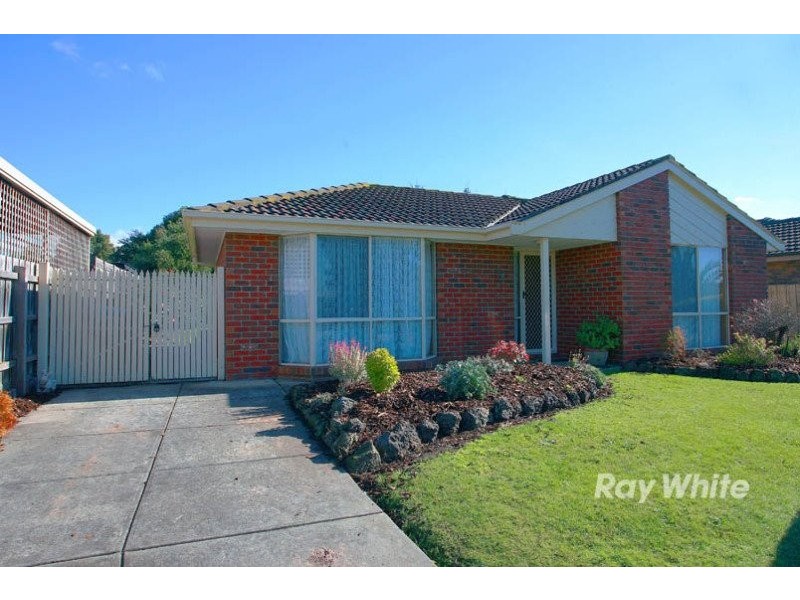 14 Reginald Court, Cranbourne VIC 3977