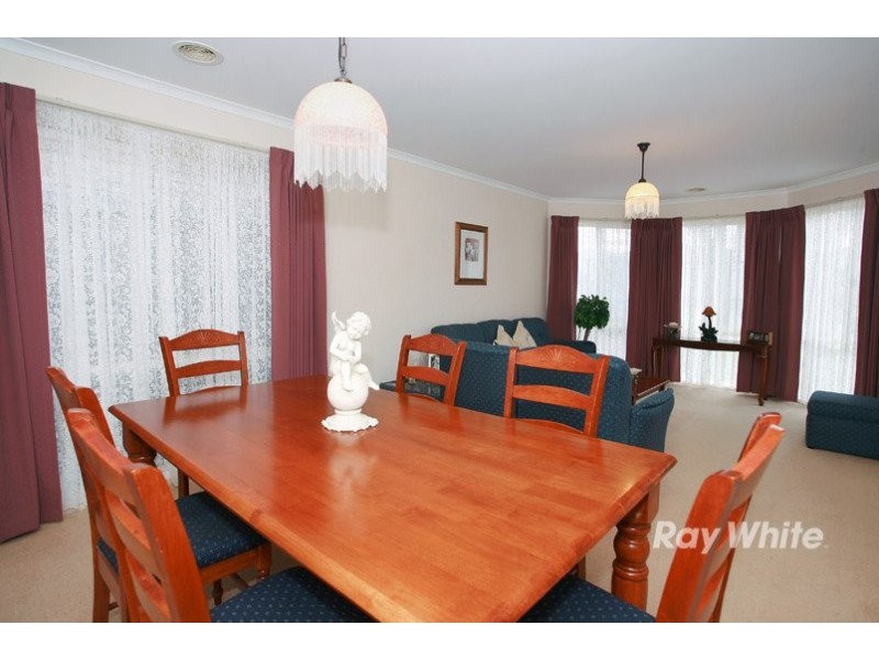 118 Aylmer Road, Lyndhurst VIC 3975