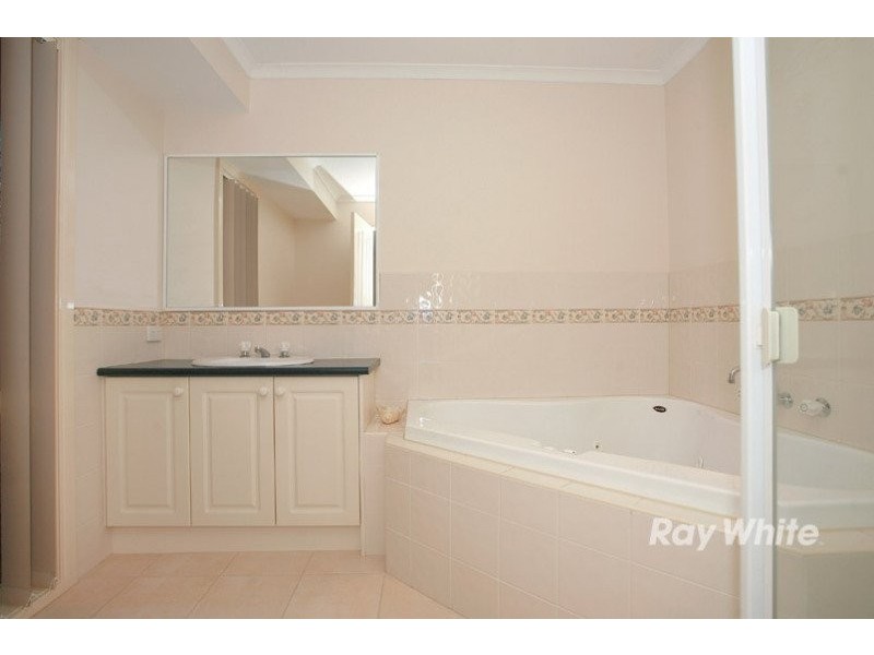 118 Aylmer Road, Lyndhurst VIC 3975