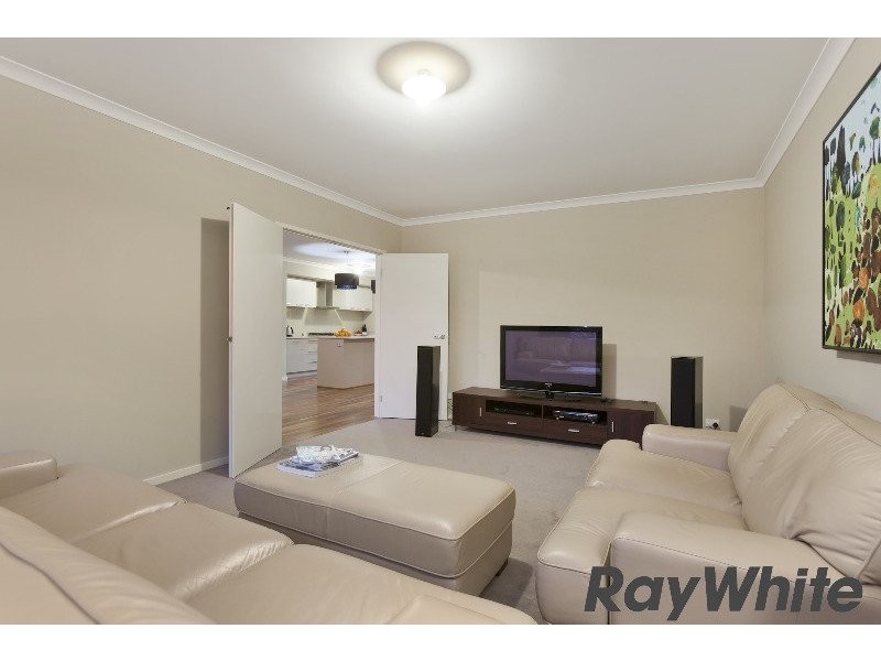 31 Broadstone Way, Cranbourne VIC 3977