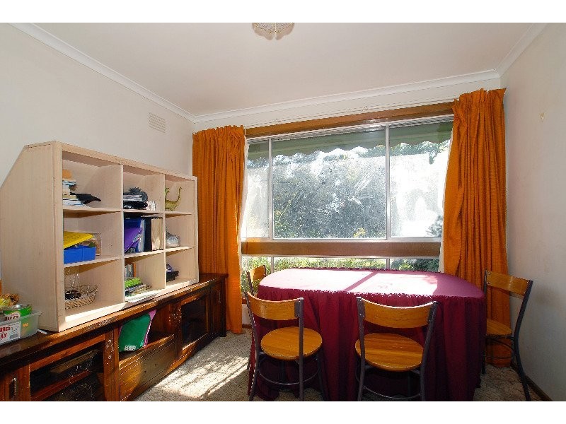 33 Lorna Street, Cranbourne VIC 3977