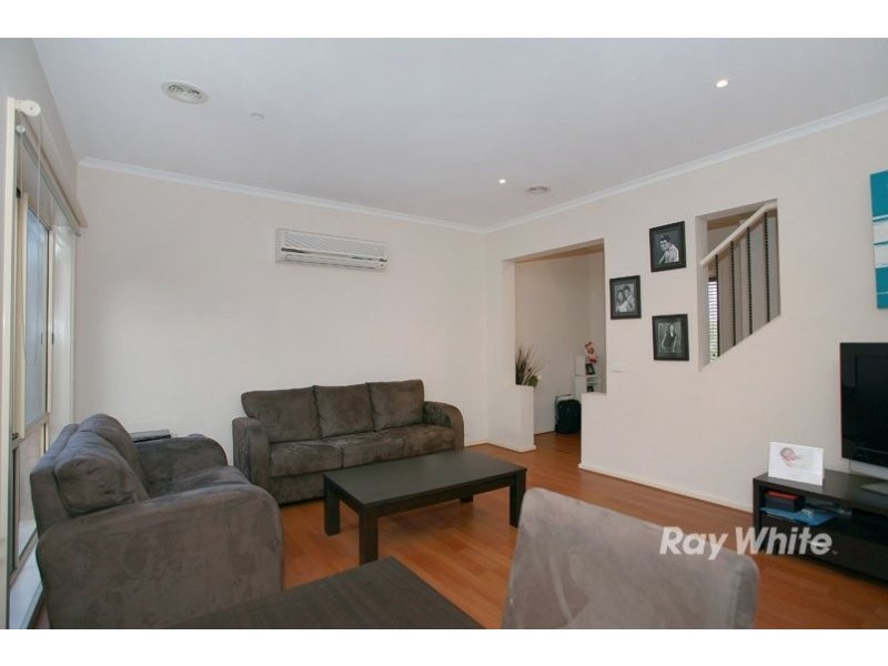 34/13 Kirren Close, Cranbourne VIC 3977