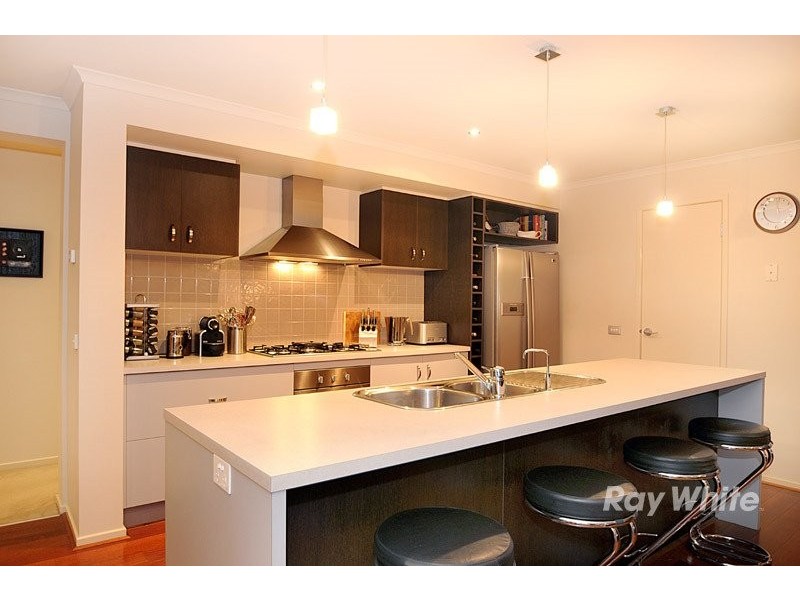 5 Castawellan Street, Lyndhurst VIC 3975