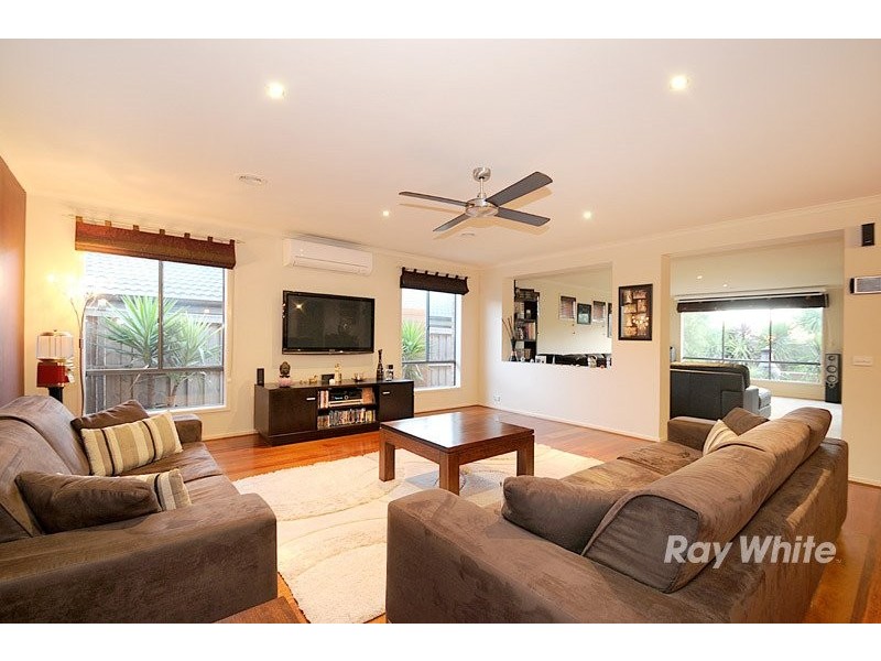 5 Castawellan Street, Lyndhurst VIC 3975