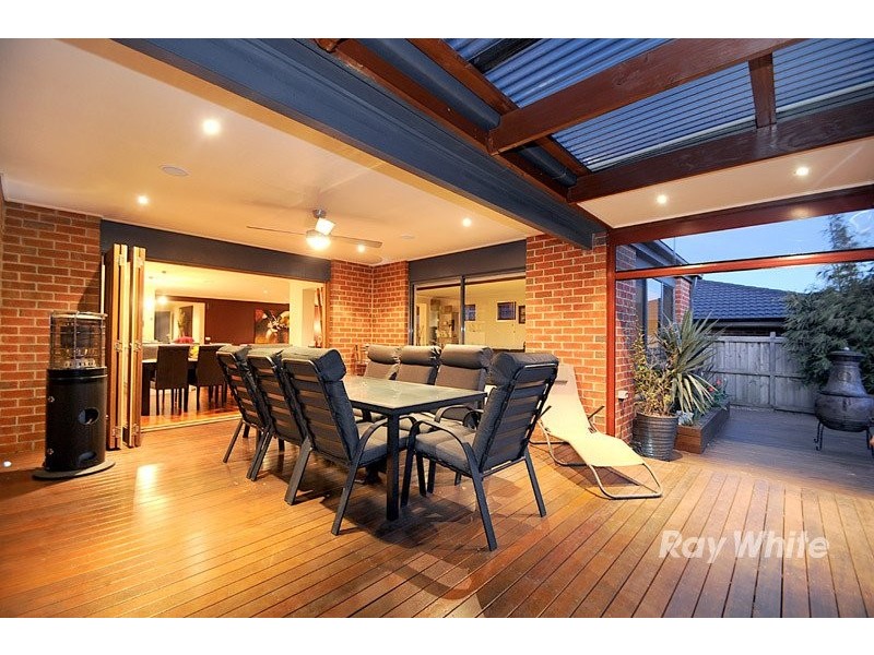 5 Castawellan Street, Lyndhurst VIC 3975