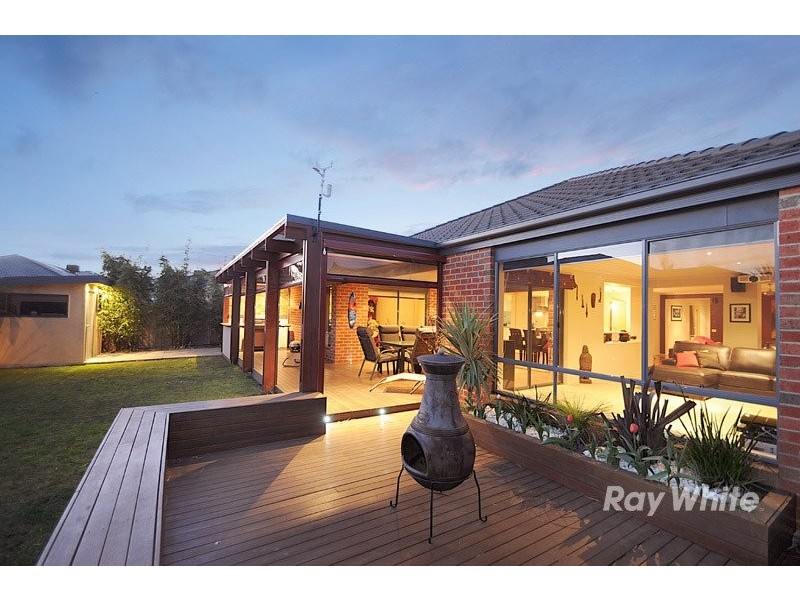 5 Castawellan Street, Lyndhurst VIC 3975