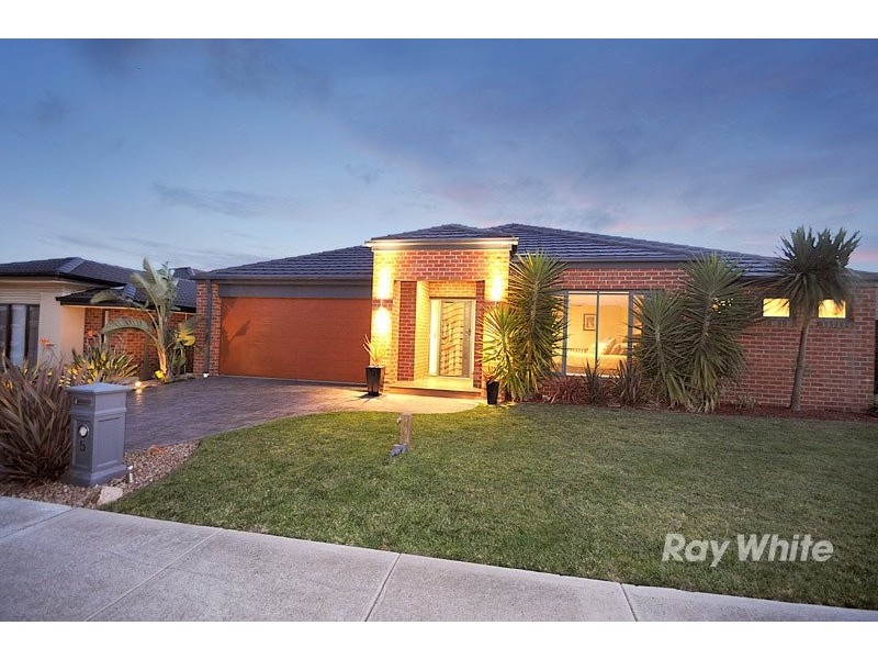 5 Castawellan Street, Lyndhurst VIC 3975